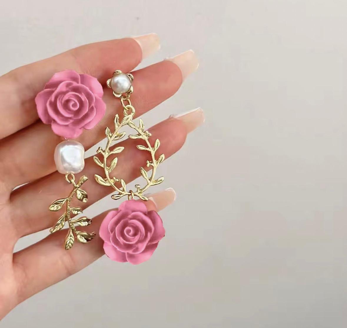 beautiful rose design earrings