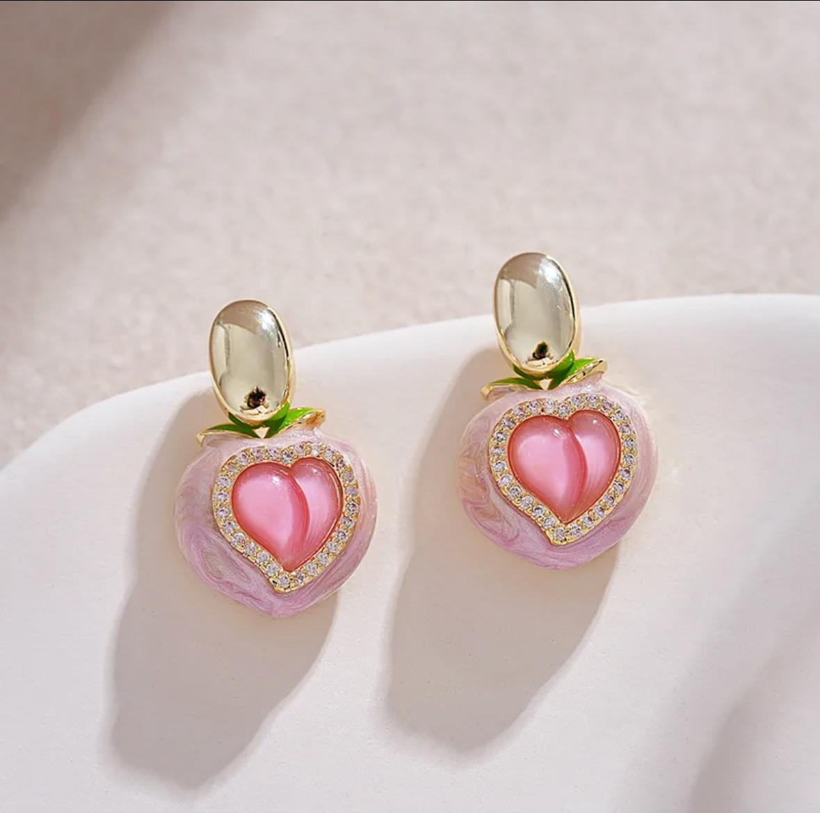 Heart shaped beautiful earring