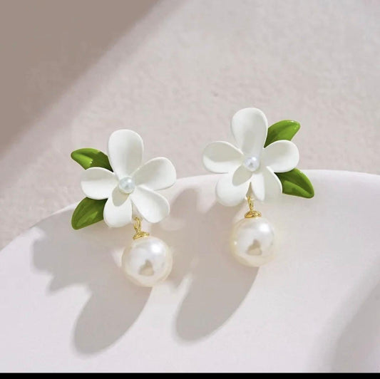 1 pair beautiful flower earring